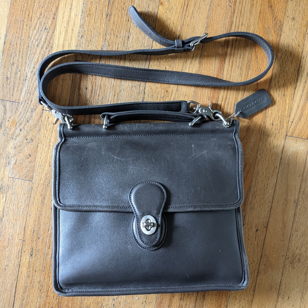 Vintage Coach Willis Bag №9927 in Gray with Nickel Hardware